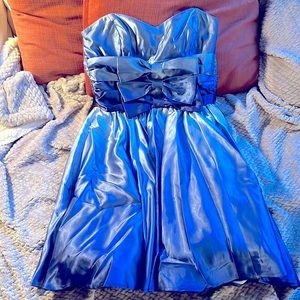 Beautiful blue whimsical Betsey Johnson dress